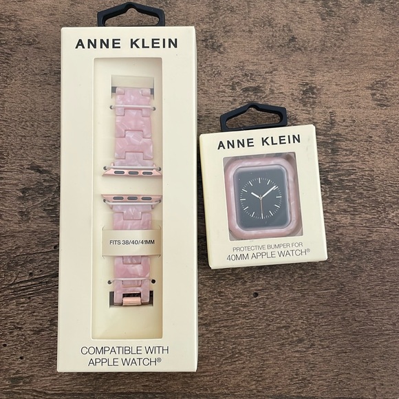 NWT Anne Klein Apple Watch bumper and band set - Picture 1 of 2